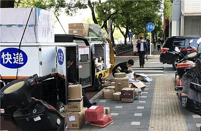 潜入类动作冒险游戏《République》周年版 将于本月推出